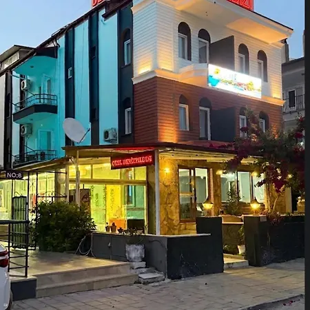 Gazde/Camere de închiriat Denizyildizi Centrum
